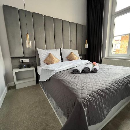 Dk Premium Ballady I Romanse Olsztyn  Dış mekan fotoğraf