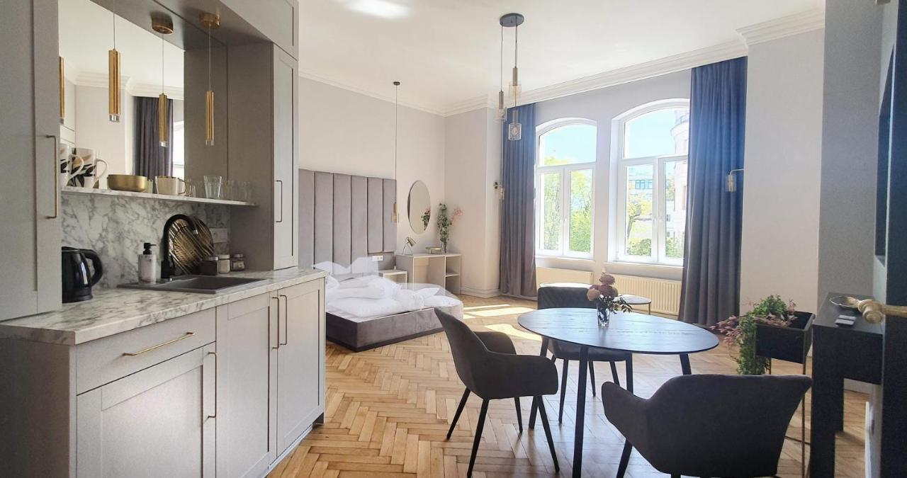 Dk Premium Ballady I Romanse Olsztyn  Dış mekan fotoğraf