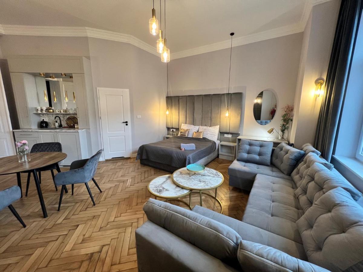 Dk Premium Ballady I Romanse Olsztyn  Dış mekan fotoğraf