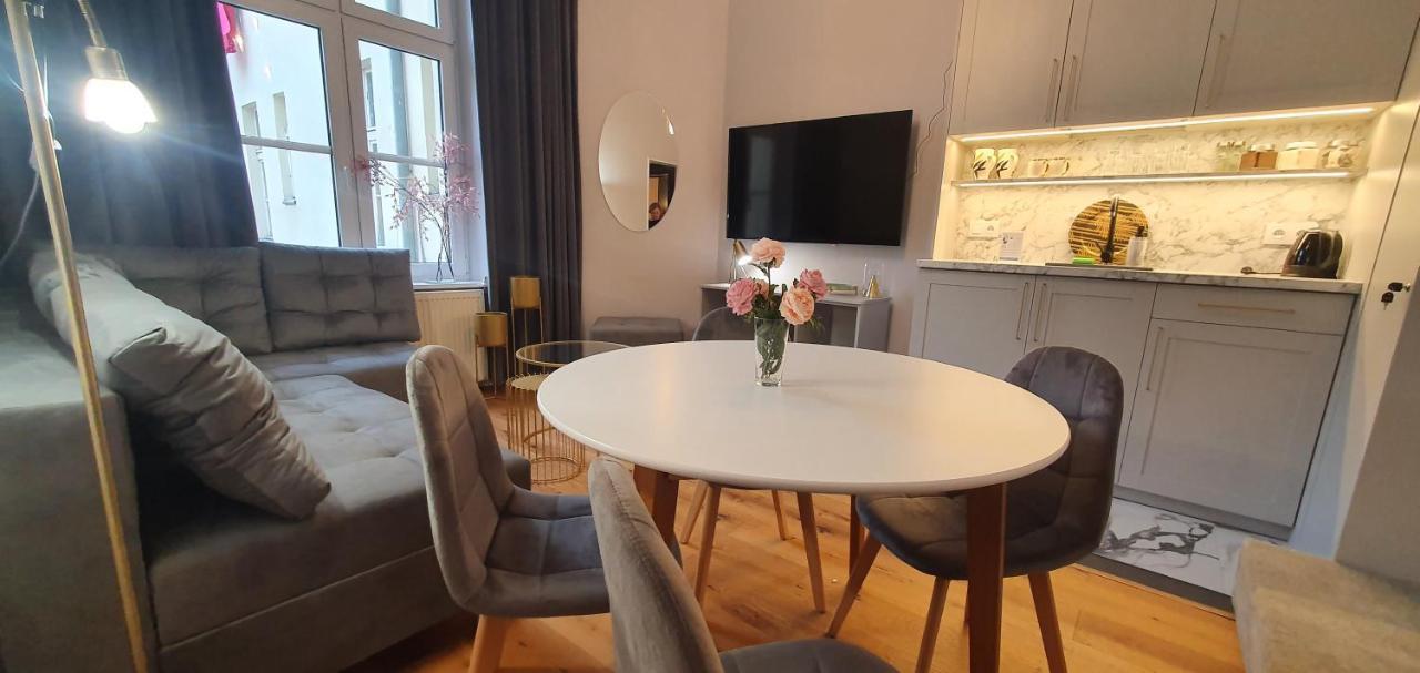 Dk Premium Ballady I Romanse Olsztyn  Dış mekan fotoğraf