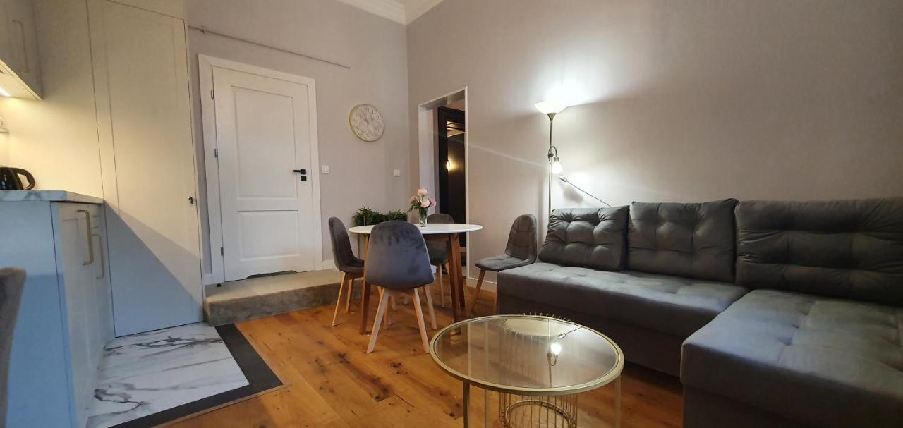 Dk Premium Ballady I Romanse Olsztyn  Dış mekan fotoğraf
