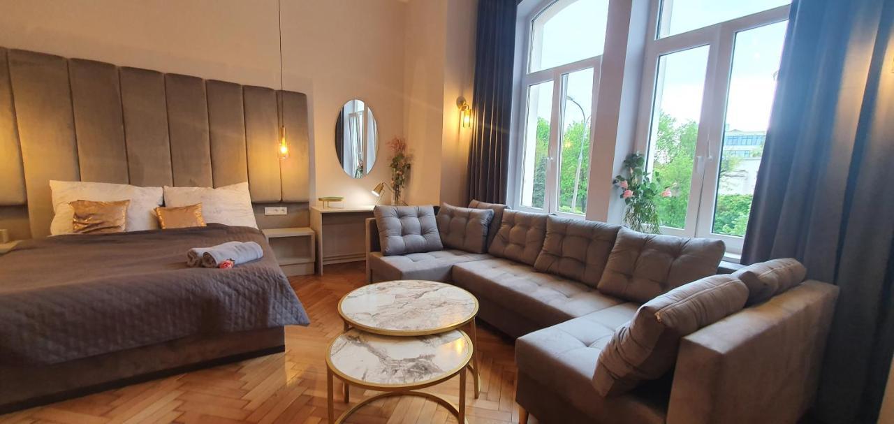Dk Premium Ballady I Romanse Olsztyn  Dış mekan fotoğraf